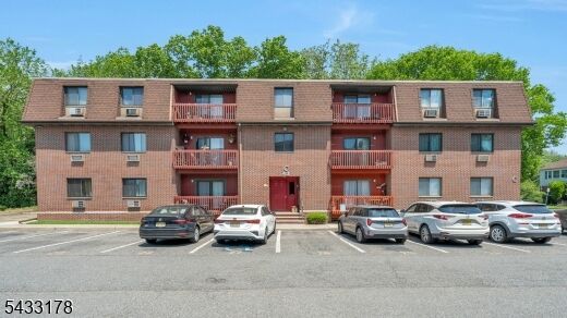Property Photo:  666 Mill St  NJ 07109 