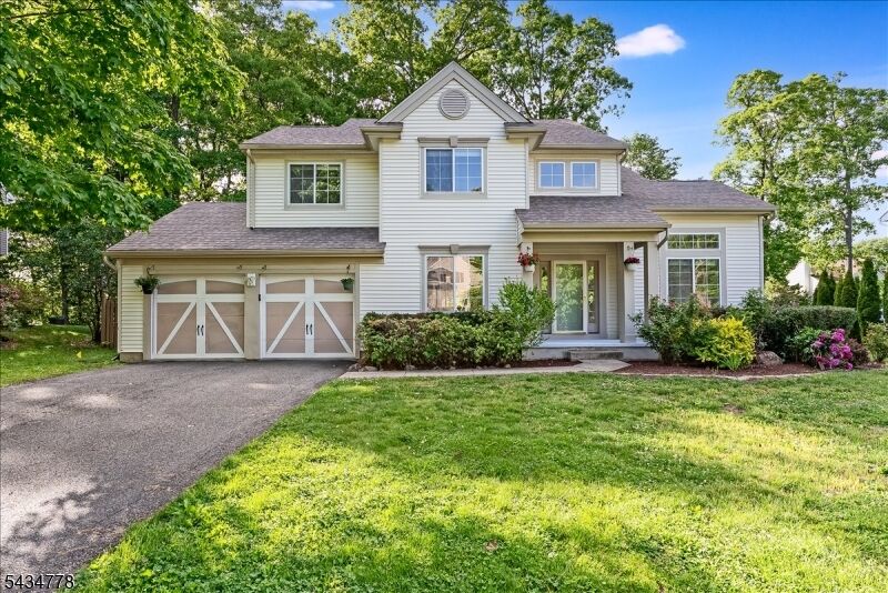 Property Photo:  6 Crestwood Cir  NJ 07828 