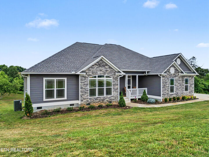 Property Photo:  218 Eagle View Drive  TN 37725 