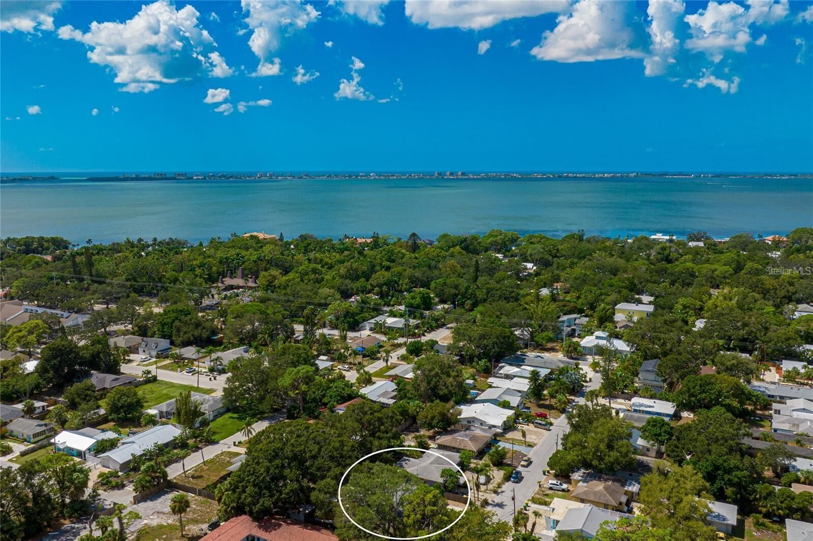 Property Photo:  864 41st Street  FL 34234 