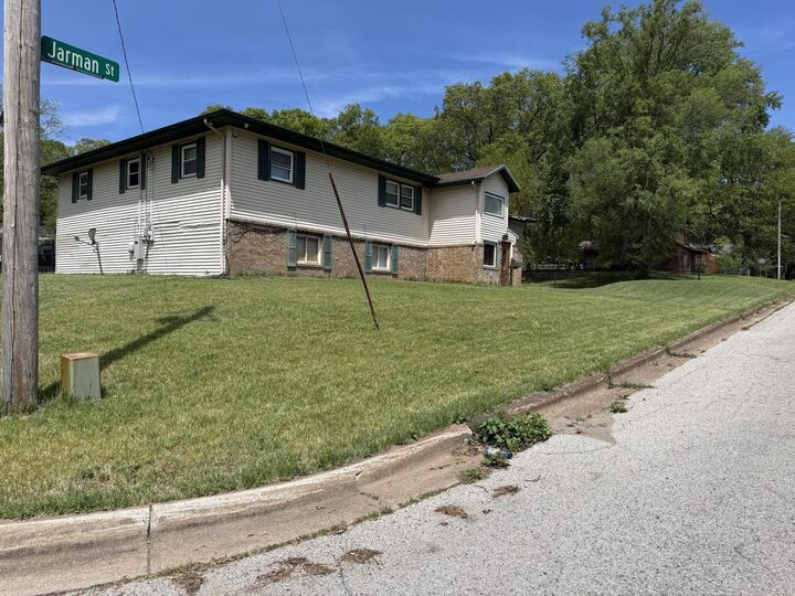 Property Photo: 2851 Jarman Street MI 49444