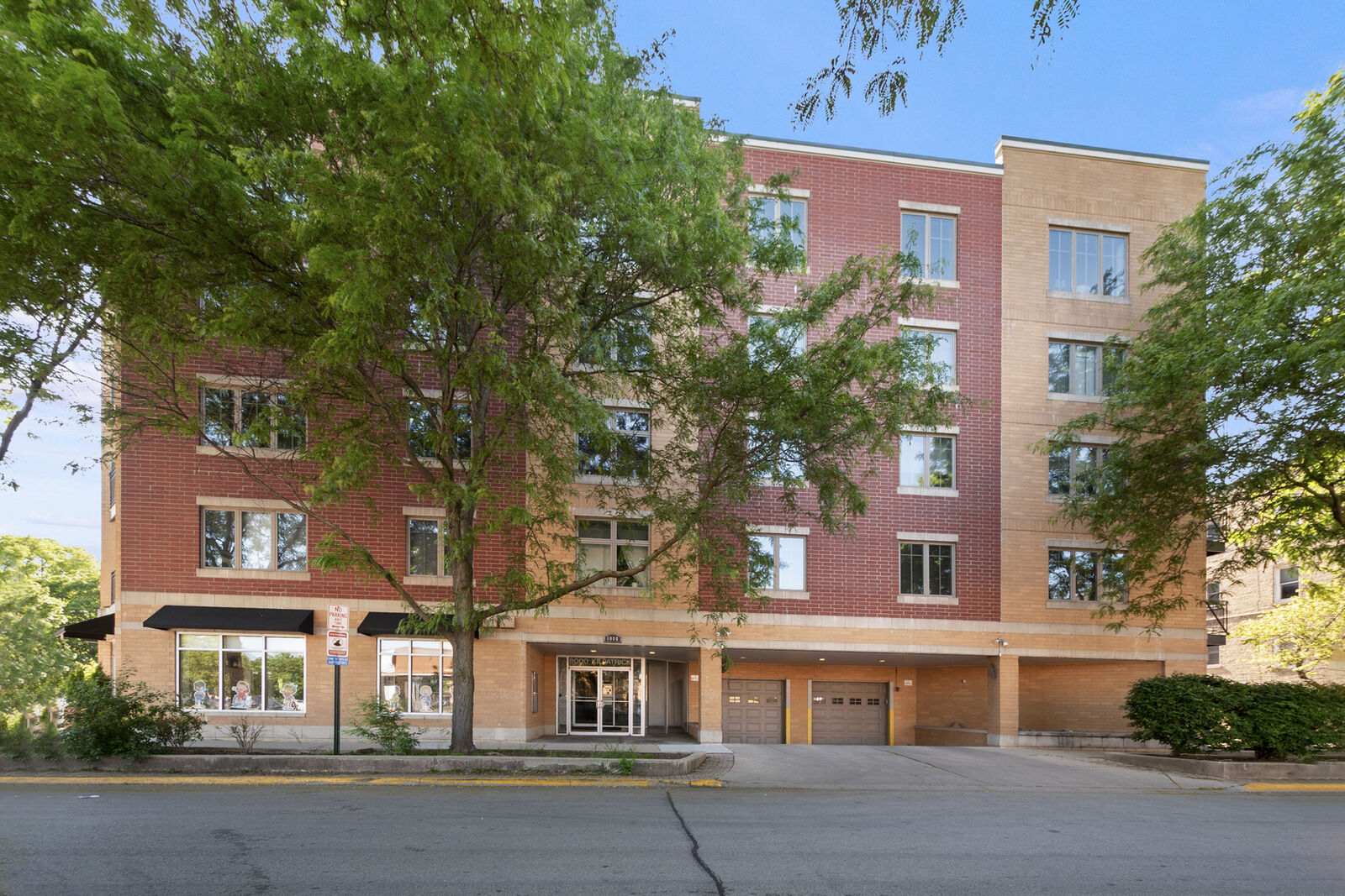 Property Photo:  8000 Kilpatrick Avenue 2E  IL 60076 