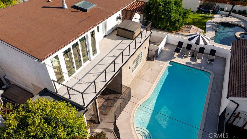 Property Photo: 523 E Fairmount CA 91501