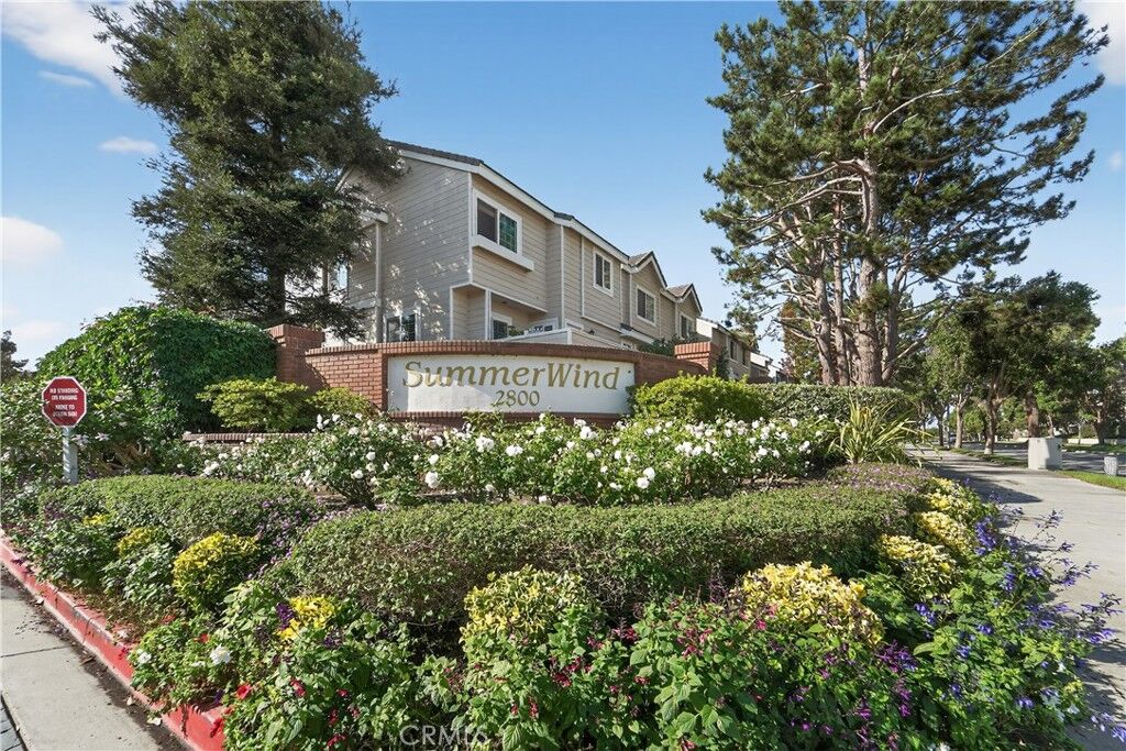 Property Photo:  2800 Plaza Del Amo 28  CA 90503 