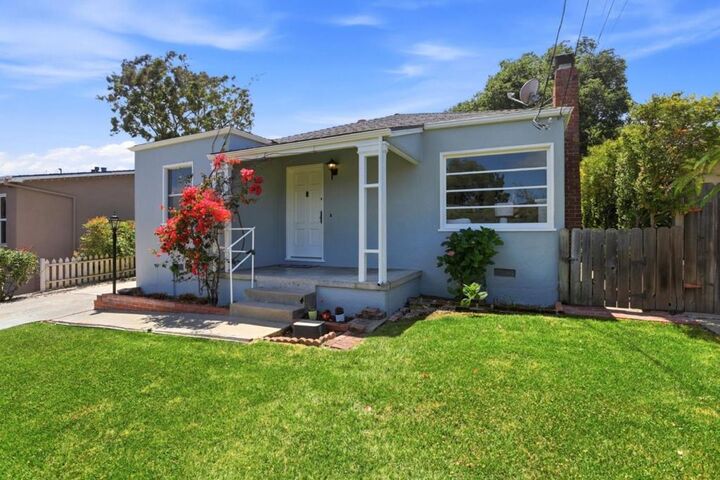 Property Photo:  28 Alameda De Las Pulgas  CA 94062 
