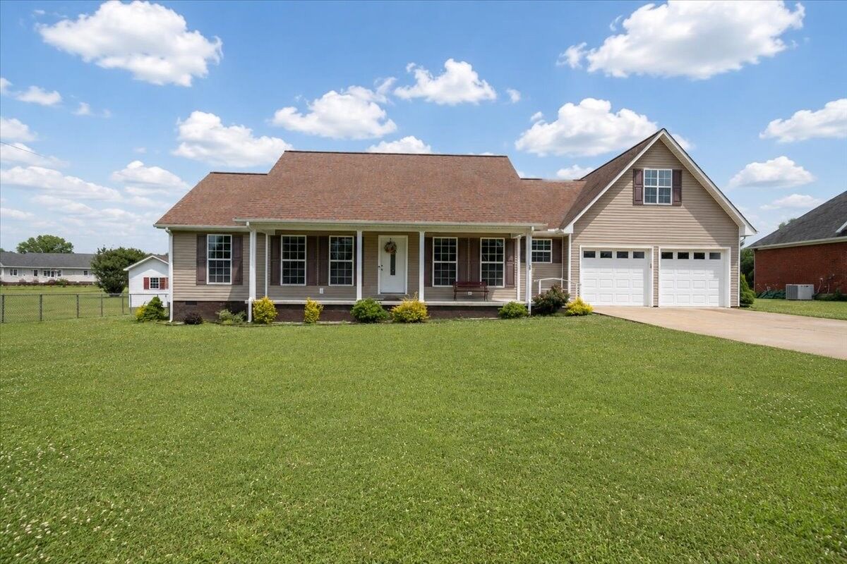 Property Photo:  30 Taylor Cir  TN 38456 