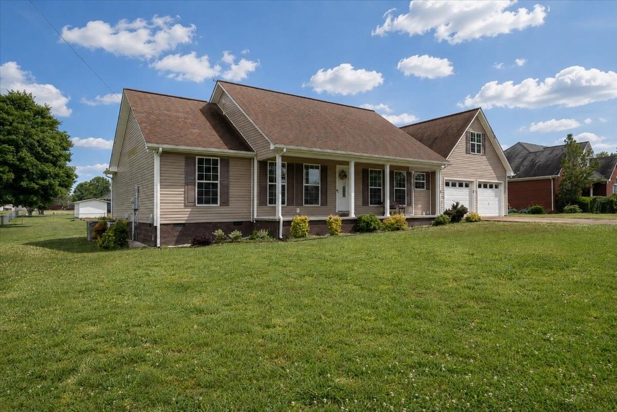 Property Photo: 30 Taylor Cir TN 38456