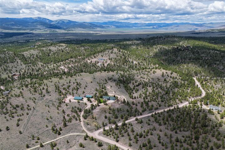 5 bed Helena home for sale: 700 Timber Ridge Road, Helena, MT 59602