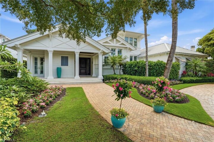 Property Photo: 1870 4th St S FL 34102