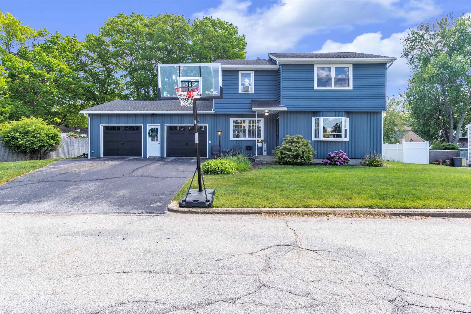 Property Photo: 47 Holt Avenue NH 03109