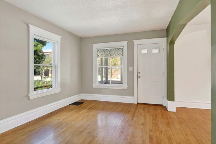 Property Photo:  2611 E 38th Street  MN 55406 