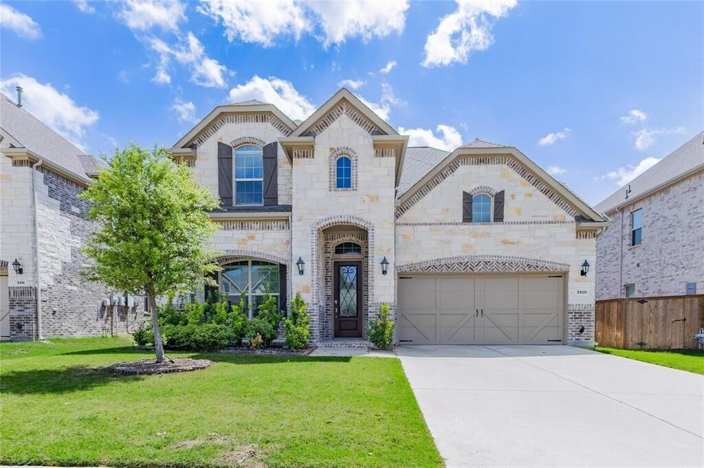 Property Photo:  3920 Bentgrass Road  TX 75023 