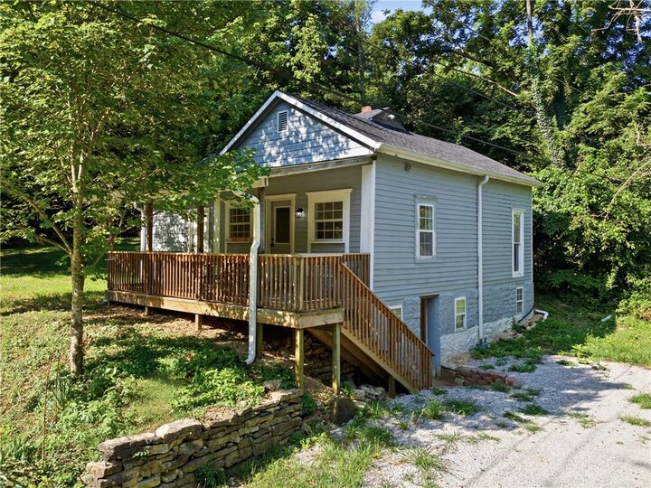 Property Photo:  2 Fuller Street  AR 72632 
