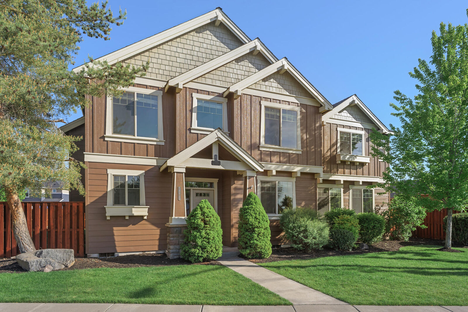 Property Photo:  1402 NE Hudspeth Road  OR 97754 