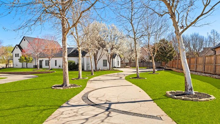Property Photo: 16808 Conifer Lane OK 73012