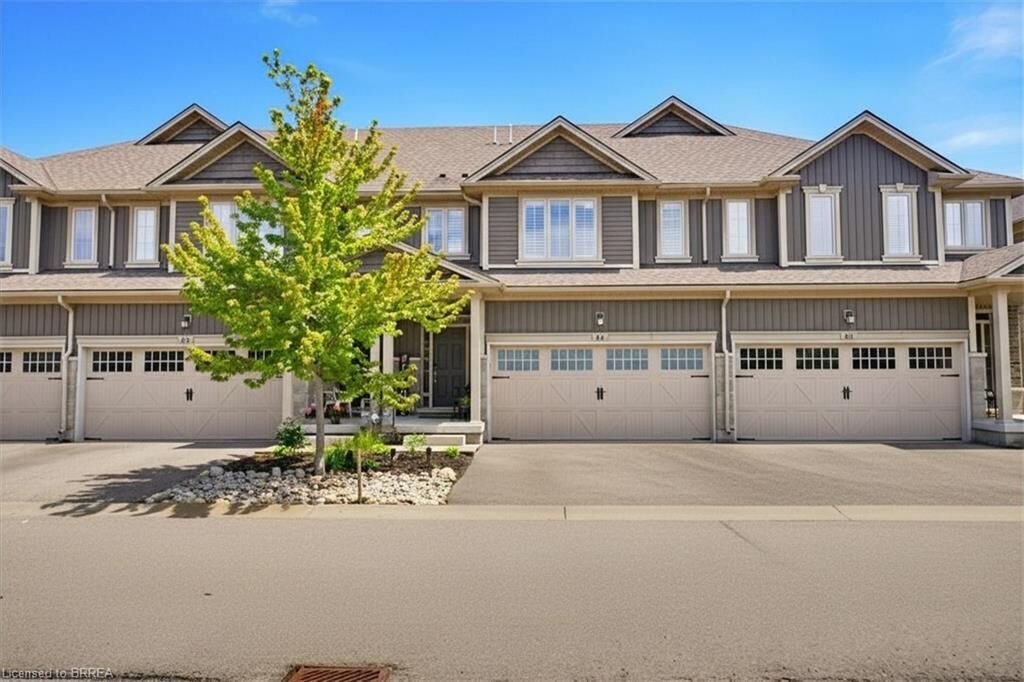 Property Photo: 80 Willow Street 84 ON N3L 0C6