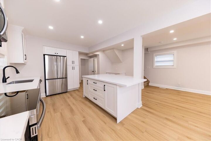 Property Photo:  149 Ivon Avenue  ON L8H 5S7 