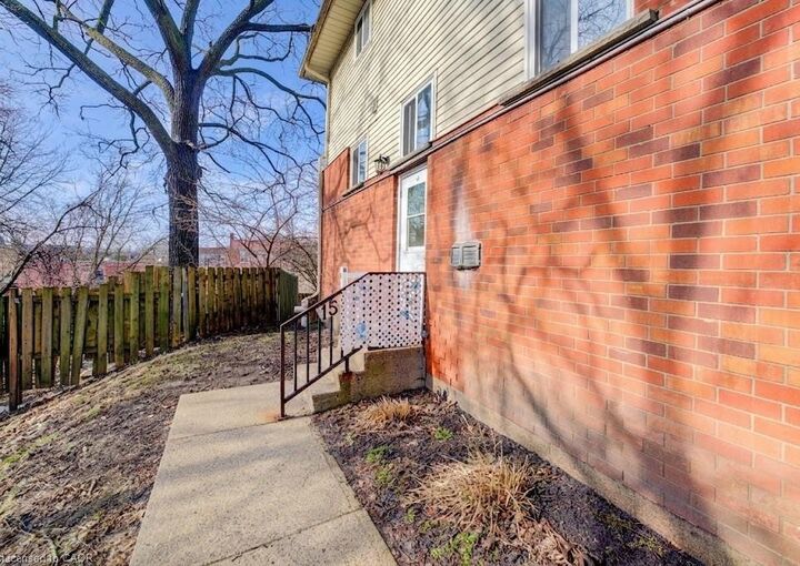 Property Photo: 119 Cedar Street S 15 ON N2G 3L6