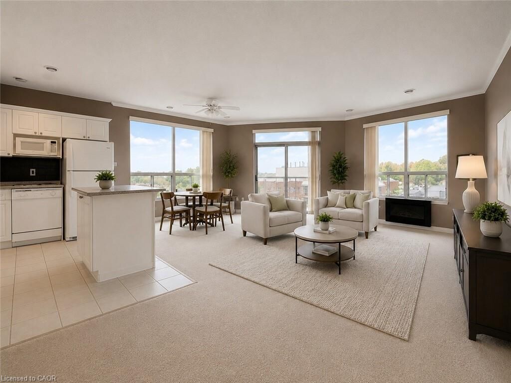 Property Photo:  255 Keats Way 606  ON N2L 6N6 