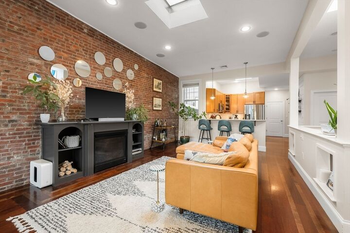 Property Photo:  133 I St 3  MA 02127 