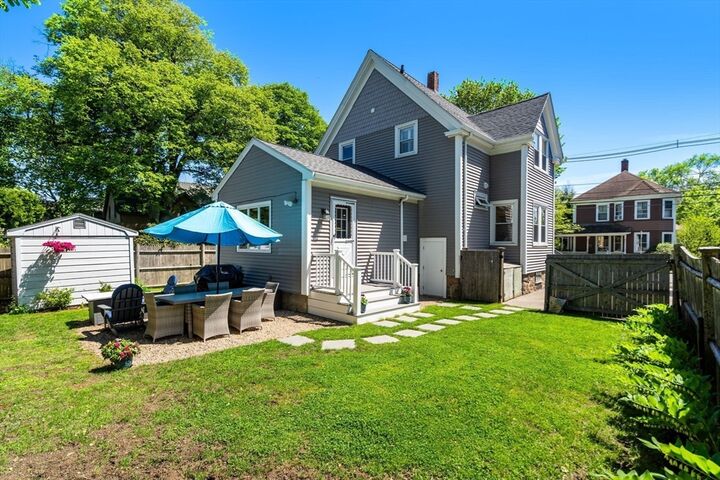 Property Photo:  8 Lincoln Street  MA 01944 