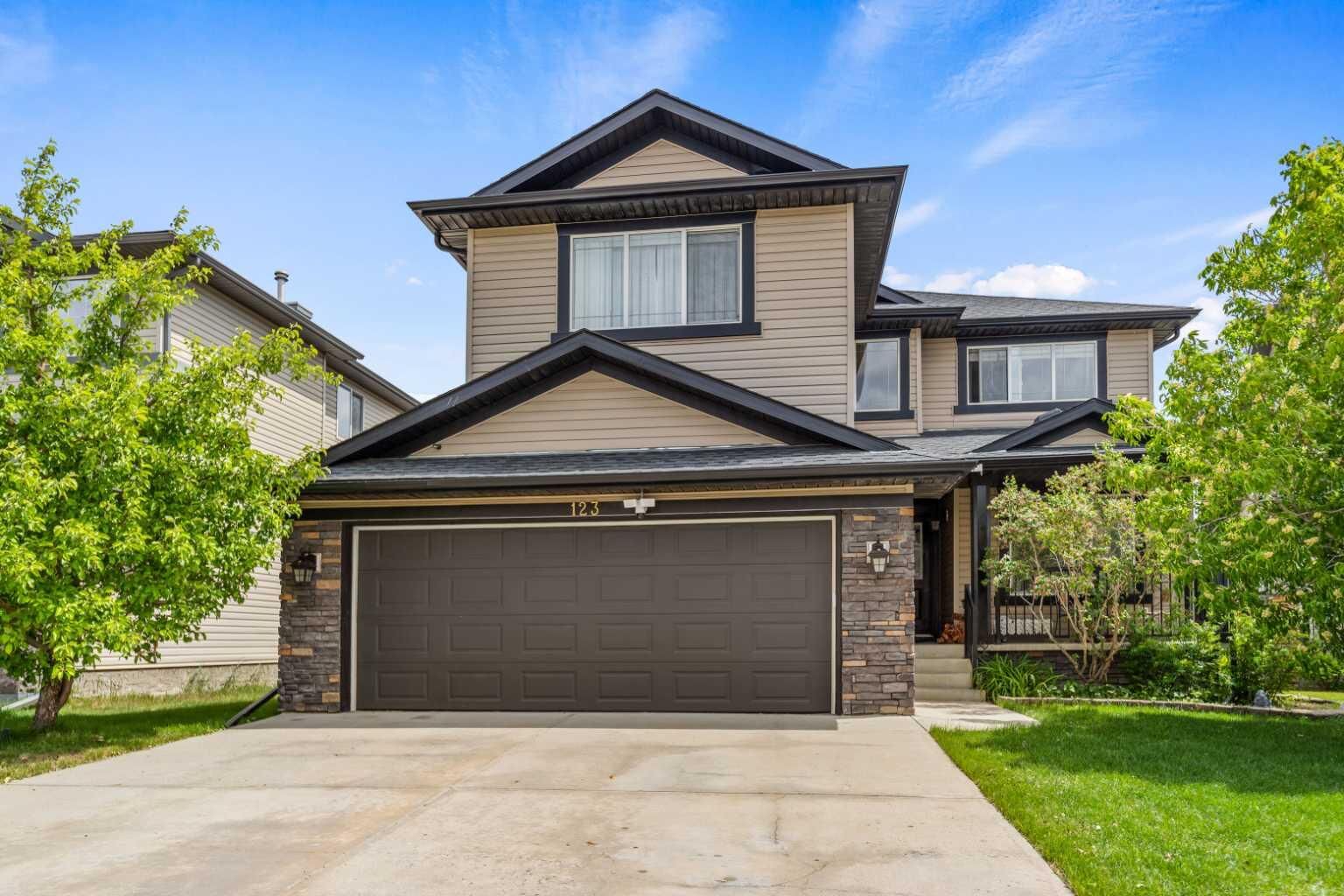 Property Photo: 123 Hawkmere View AB T1X 1T7