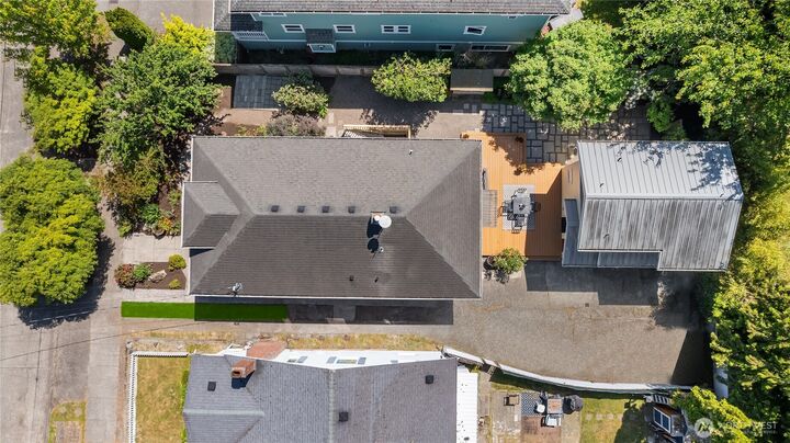 Property Photo: 6719 9th Avenue NW WA 98117