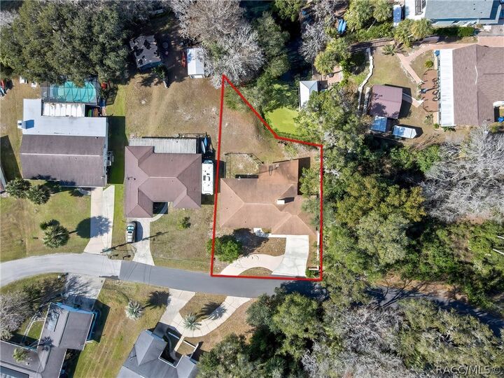 Property Photo:  12130 Maple Street  FL 34432 