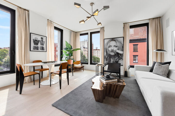Property Photo:  45 E 7th Street 3D  NY 10003 