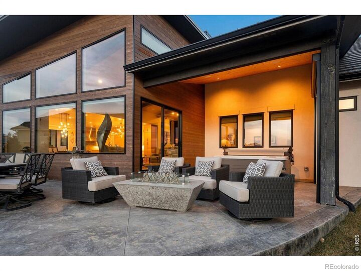Property Photo:  2923 Heron Lakes Parkway  CO 80513 