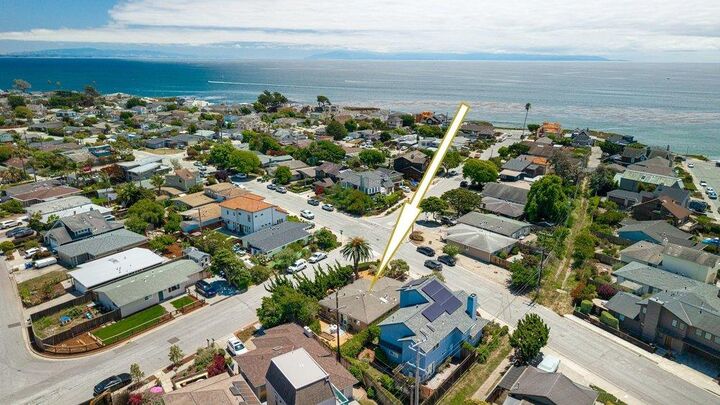 Property Photo:  802 Modesto Avenue  CA 95060 