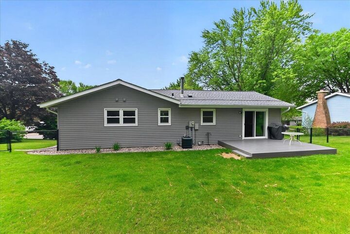 Property Photo: 520 Acker Parkway WI 53532