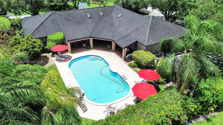 Property Photo: 9861 SW 130th St FL 33176