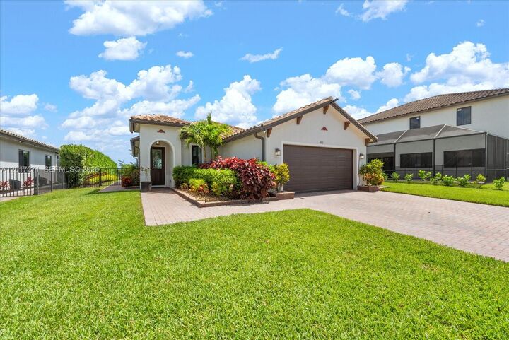 Property Photo:  4881 S Iron Horse Way  FL 34142 