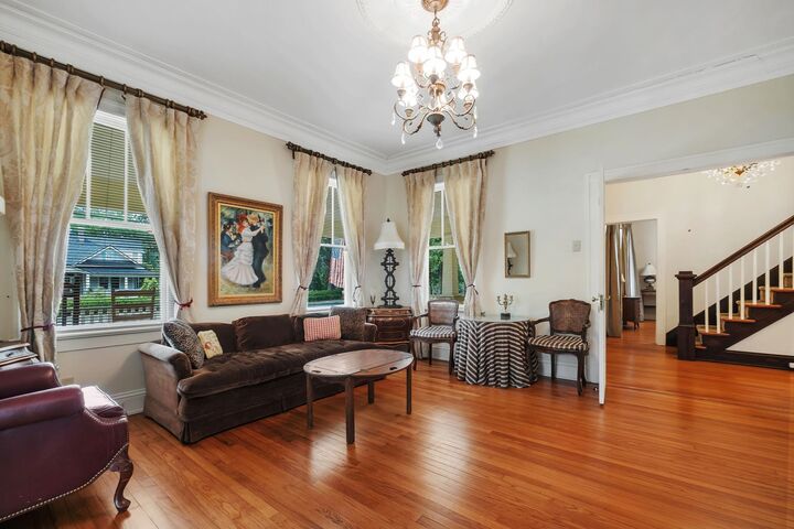 Property Photo:  1004 E Park Avenue 2  FL 32301 