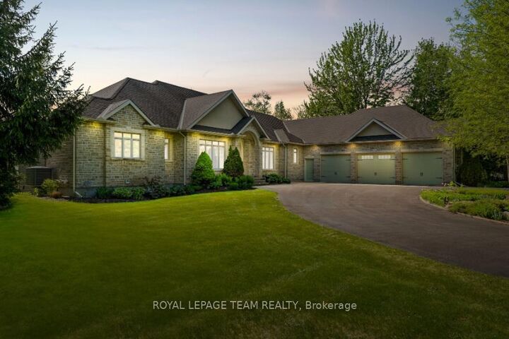 6043 Knights Drive — photo 1