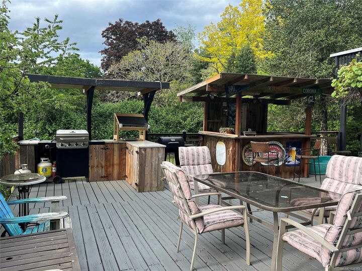 Property Photo: 9146 West Saanich Rd BC V8L 5T4