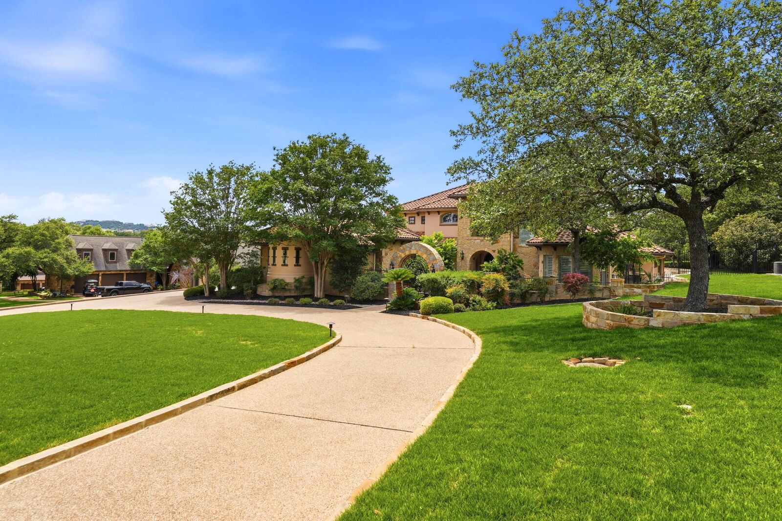 Property Photo:  104 Kollmeyer Circle  TX 78734 