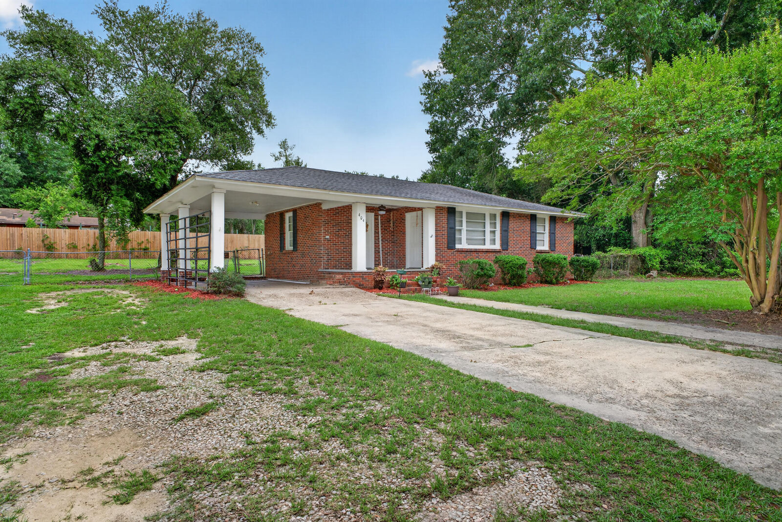 Property Photo:  404 Kennebec Street  SC 29801 