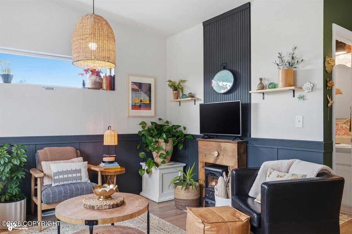 Property Photo:  1207 E 16th Avenue #1207  AK 99501 