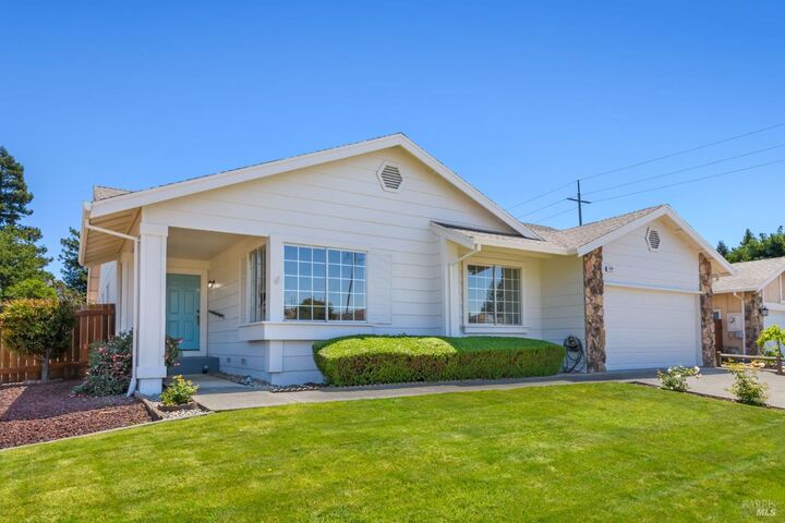 Property Photo:  1908 Caulfield Lane  CA 94954 