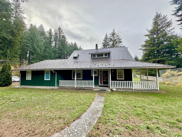 Property Photo: 50585 Slanzi Road BC V0K 1C0