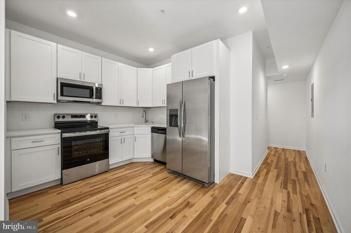Property Photo: 1645 N Marshall Street 3 PA 19122