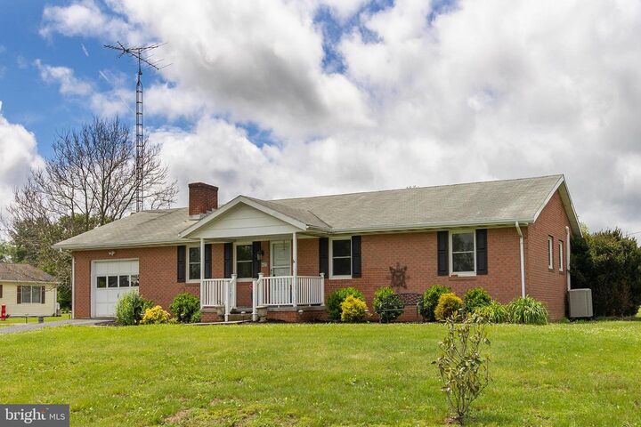 Property Photo: 627 Montmorency Drive WV 25413