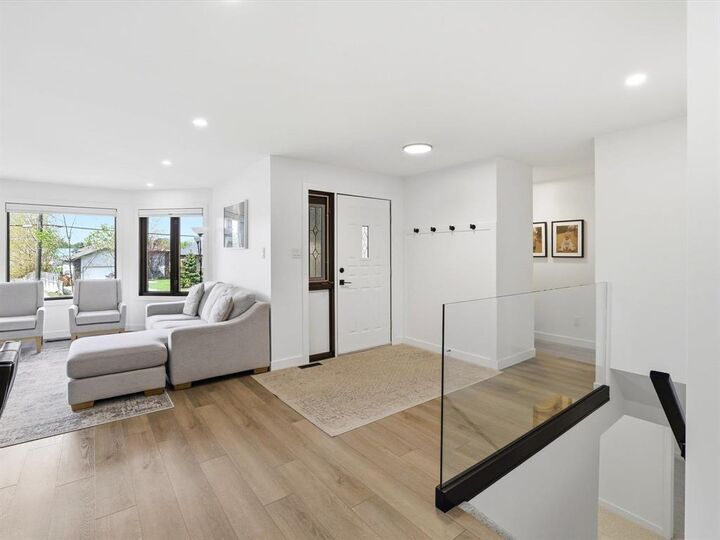 Property Photo: 70 Oakdale Drive MB R0A 0C0