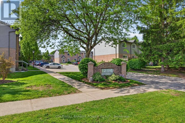 Property Photo:  1294 Byron Baseline Road 7  ON N6K 4G8 