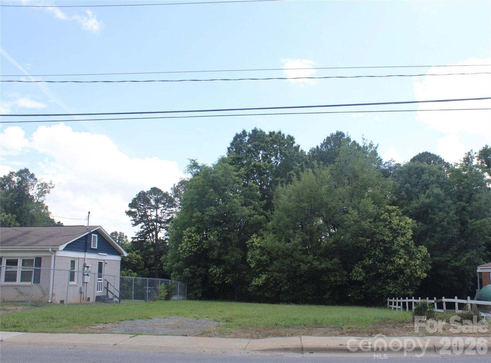 Property Photo:  805 Norris Avenue  NC 28206 