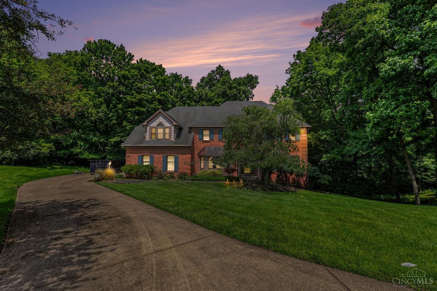 Property Photo: 2363 Heather Hill Boulevard N OH 45244