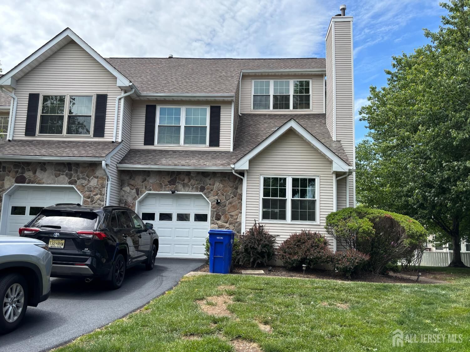Property Photo: 125 Salem Road NJ 08902