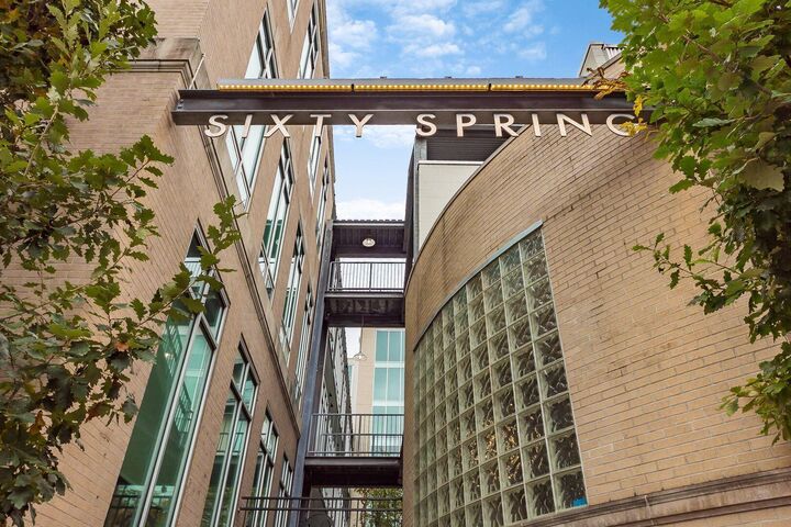 Property Photo: 60 E Spring Street OH 43215